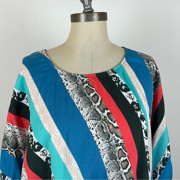 Tolani Collection Snake Print Patchwork Tunic - Picture 3 of 9